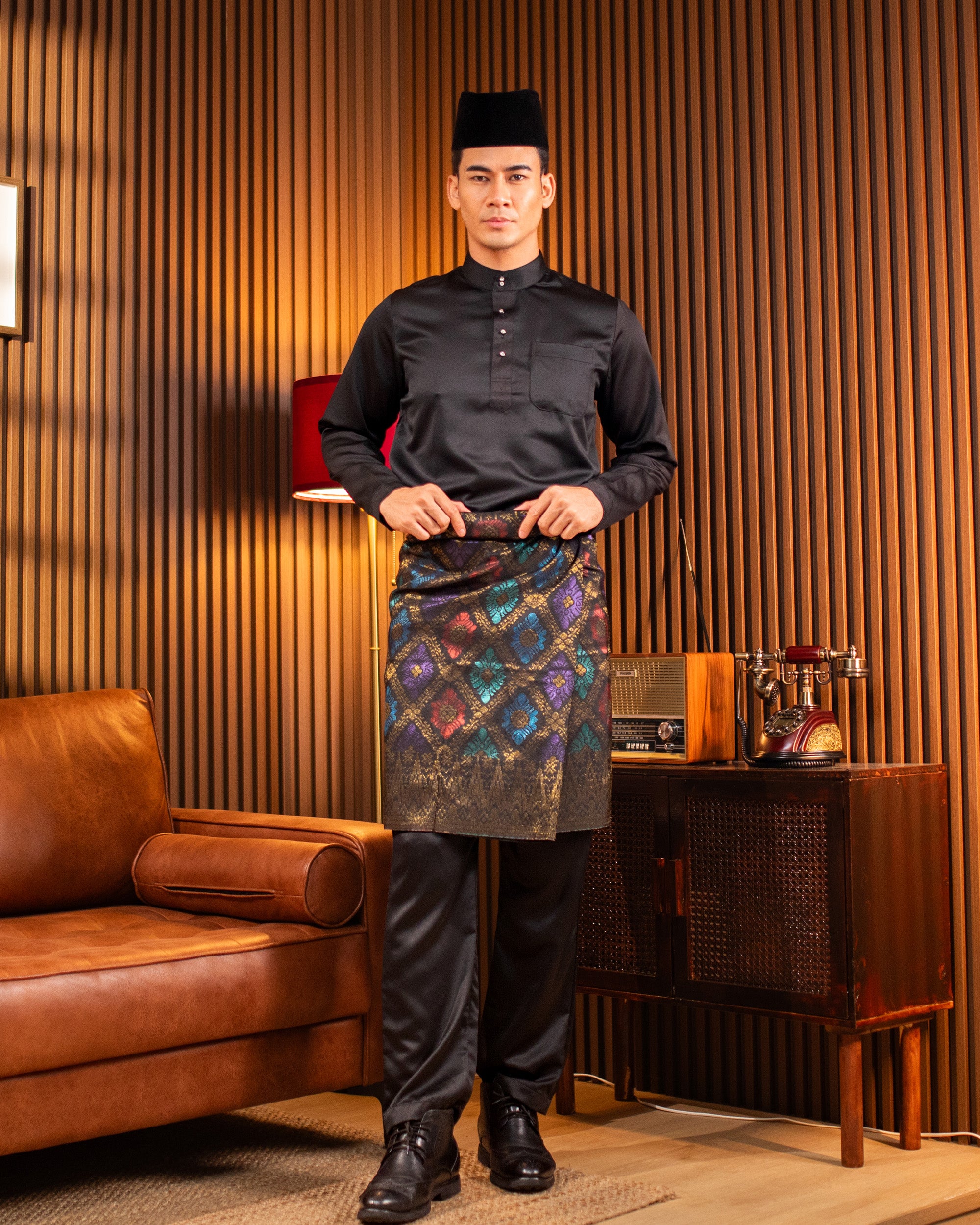 Aiman #205 Black