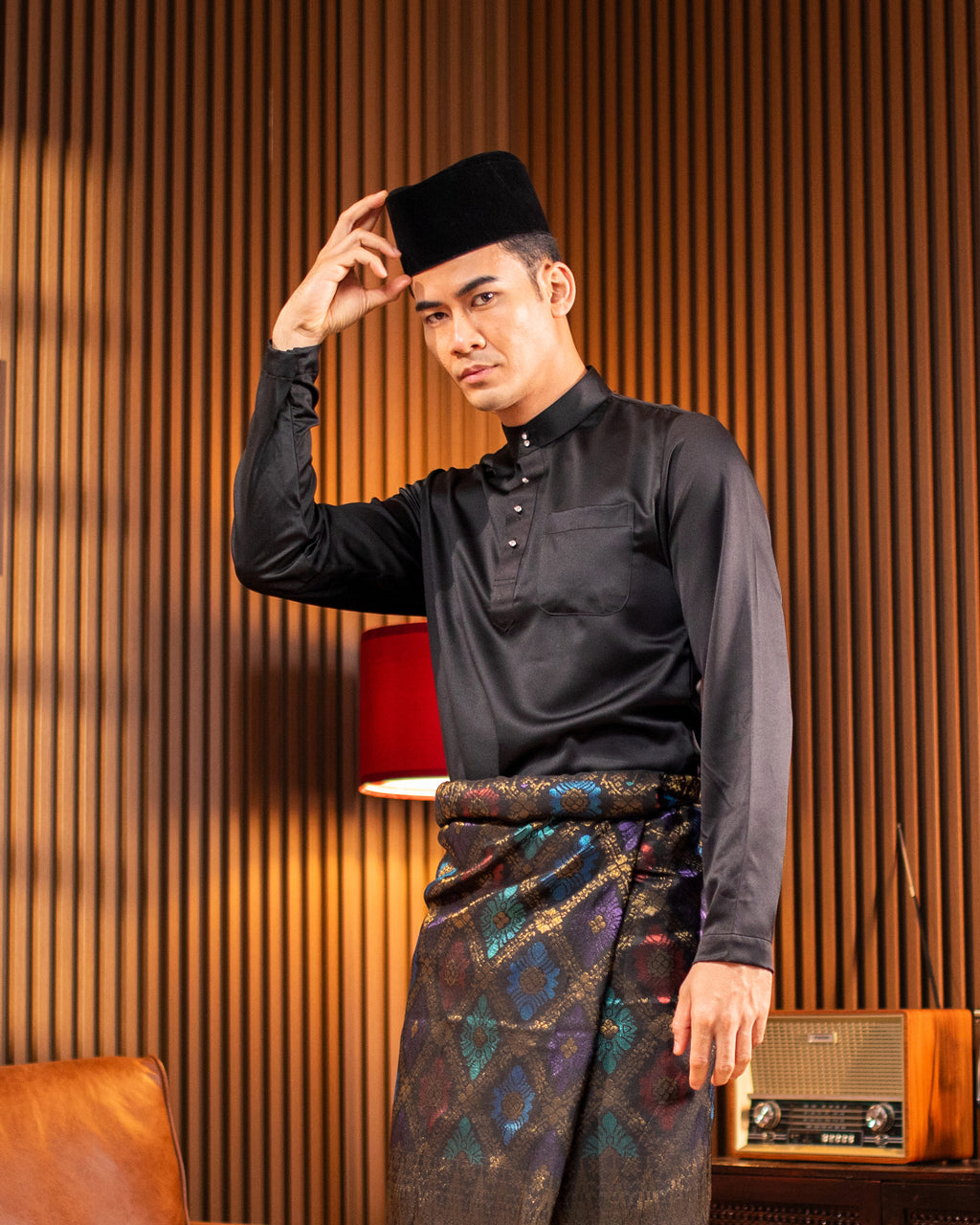 Aiman #205 Black