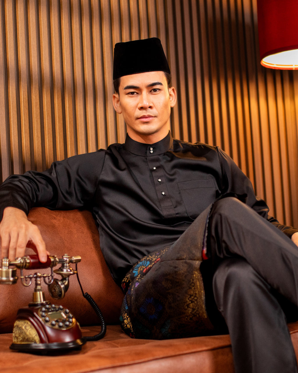 Aiman #205 Black